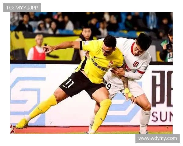 比分焦灼悬念迭起双方激战全场上演精彩逆转瞬间